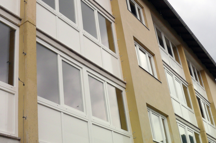 Mehrfamilienhaus