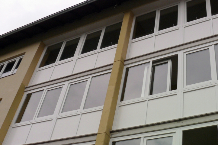 Mehrfamilienhaus